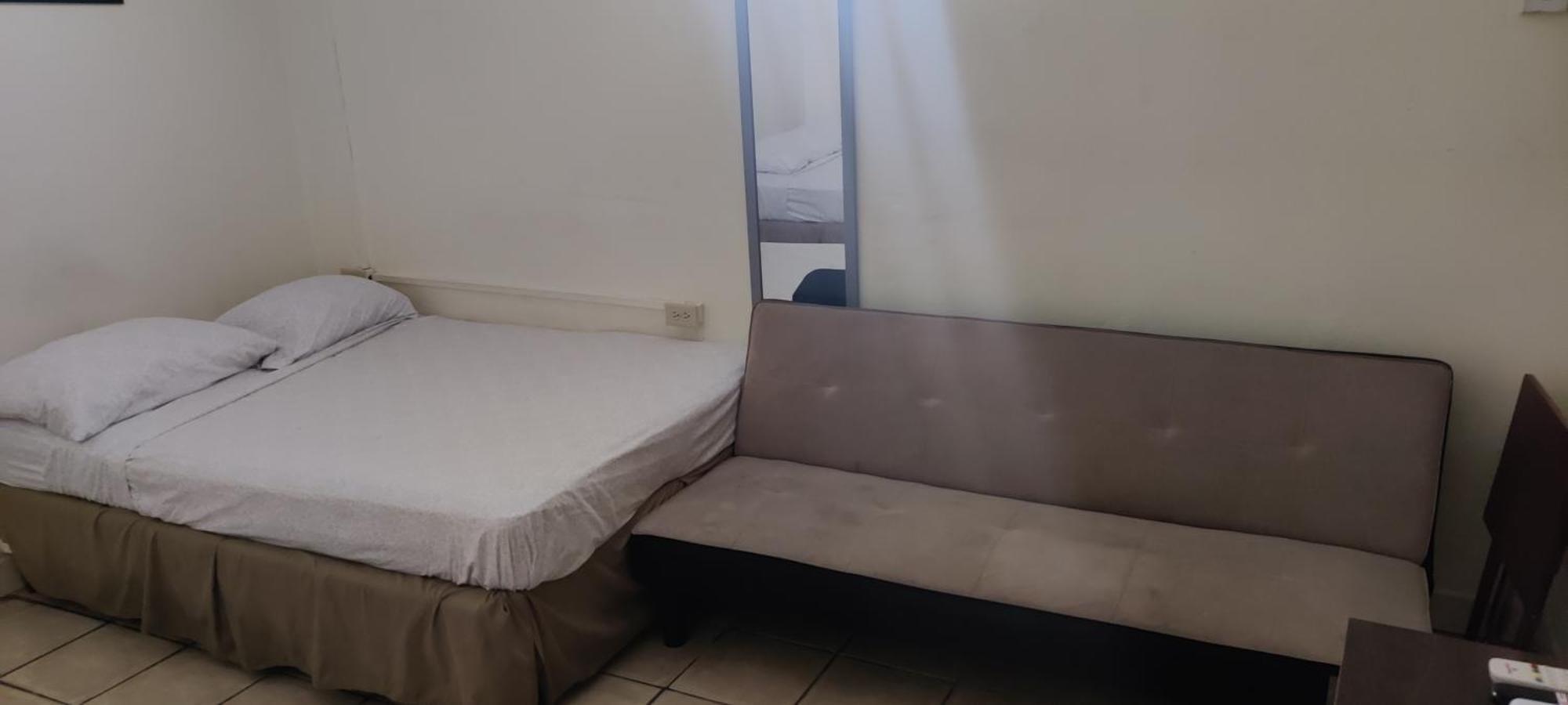 Woodbrook On The Avenue Bed & Breakfast Port of Spain Екстериор снимка