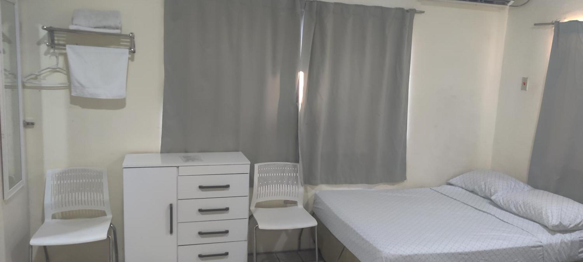 Woodbrook On The Avenue Bed & Breakfast Port of Spain Екстериор снимка